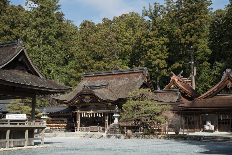 小國神社