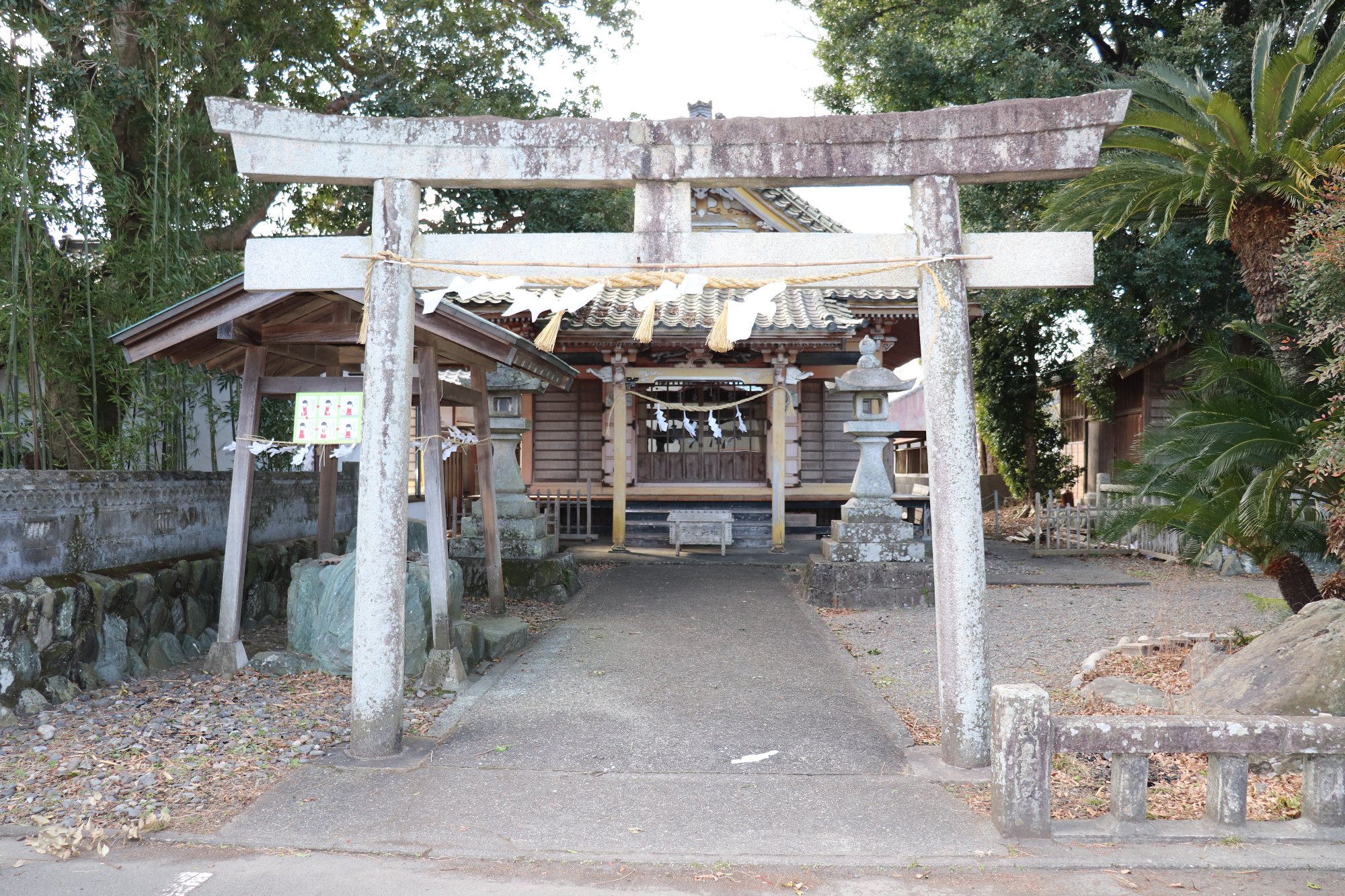 金守神社